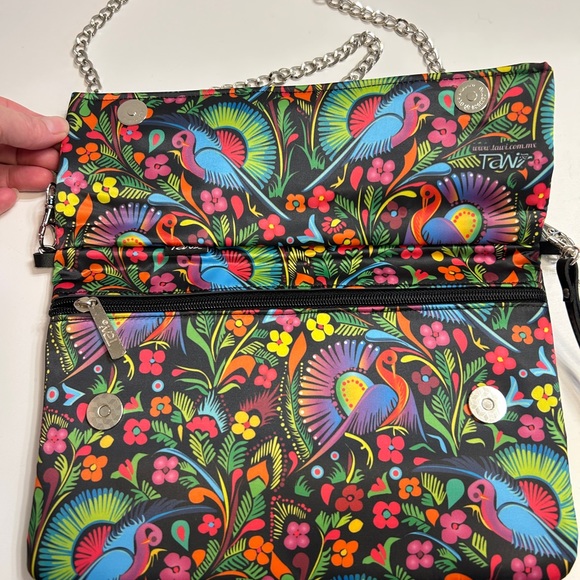 TAWI Colourful Handbag or Clutch With  Long Chain Strap From Mexico NWT - Picture 3 of 9